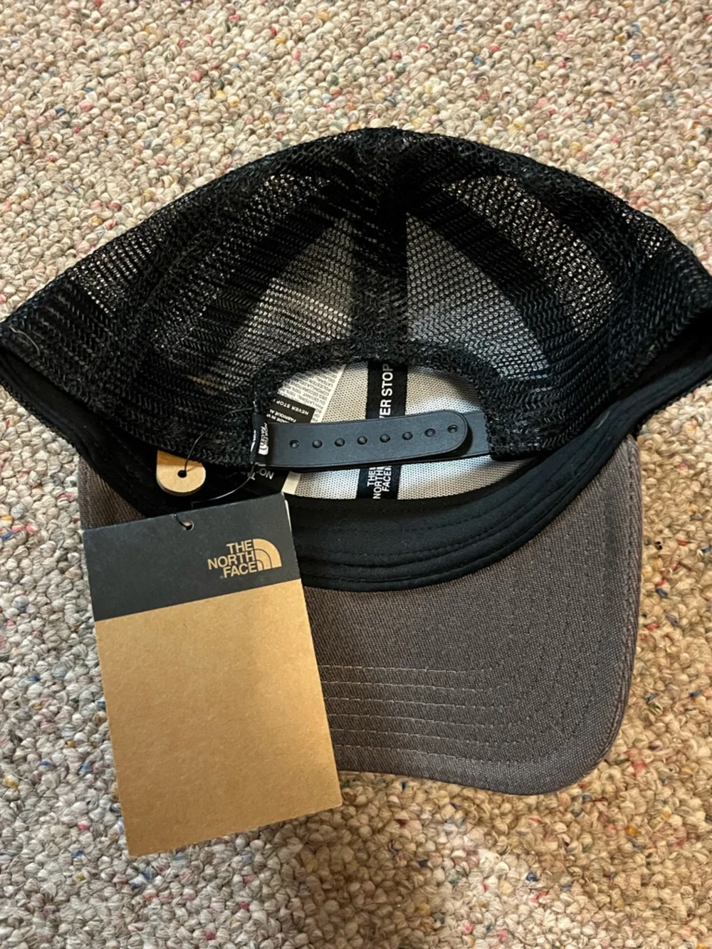 🆕 The North Face Mudder Trucker Hat